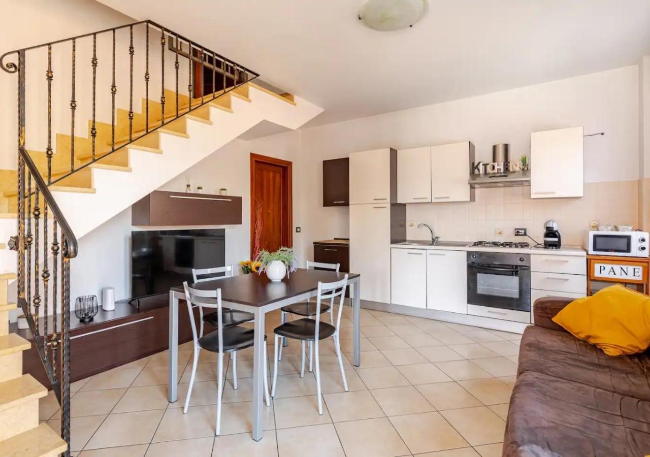 Garden Villa - Free Parking, Wi-Fi E Netflix Fiumicino Ngoại thất bức ảnh