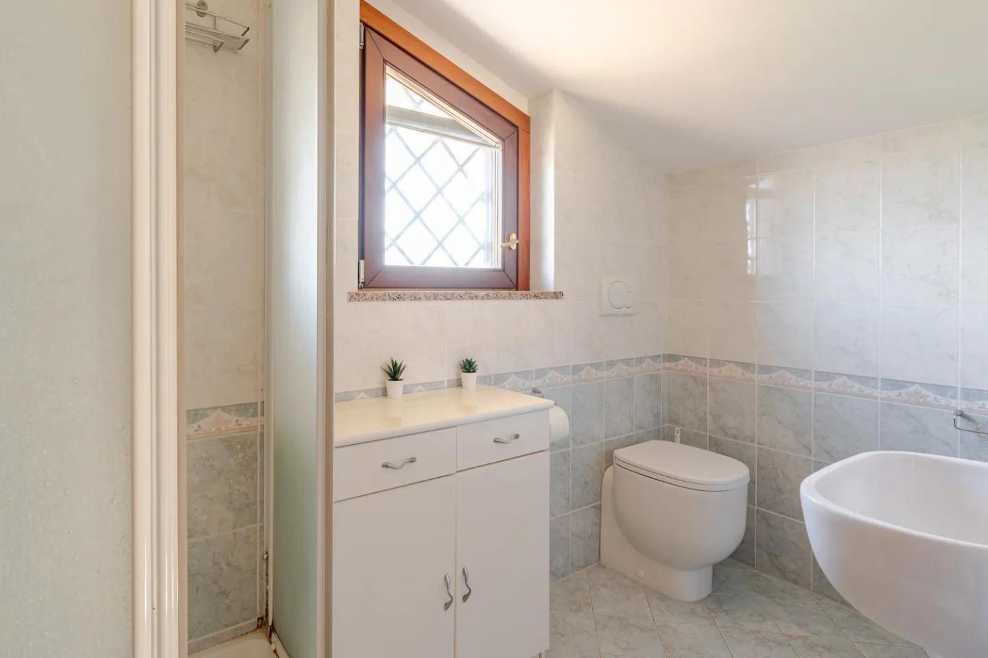 Garden Villa - Free Parking, Wi-Fi E Netflix Fiumicino Ngoại thất bức ảnh